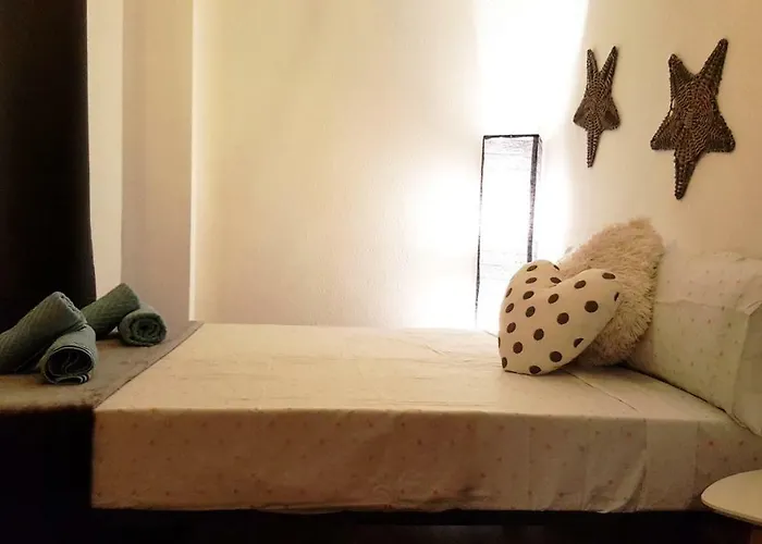 Patios De San Lorenzo Apartment *